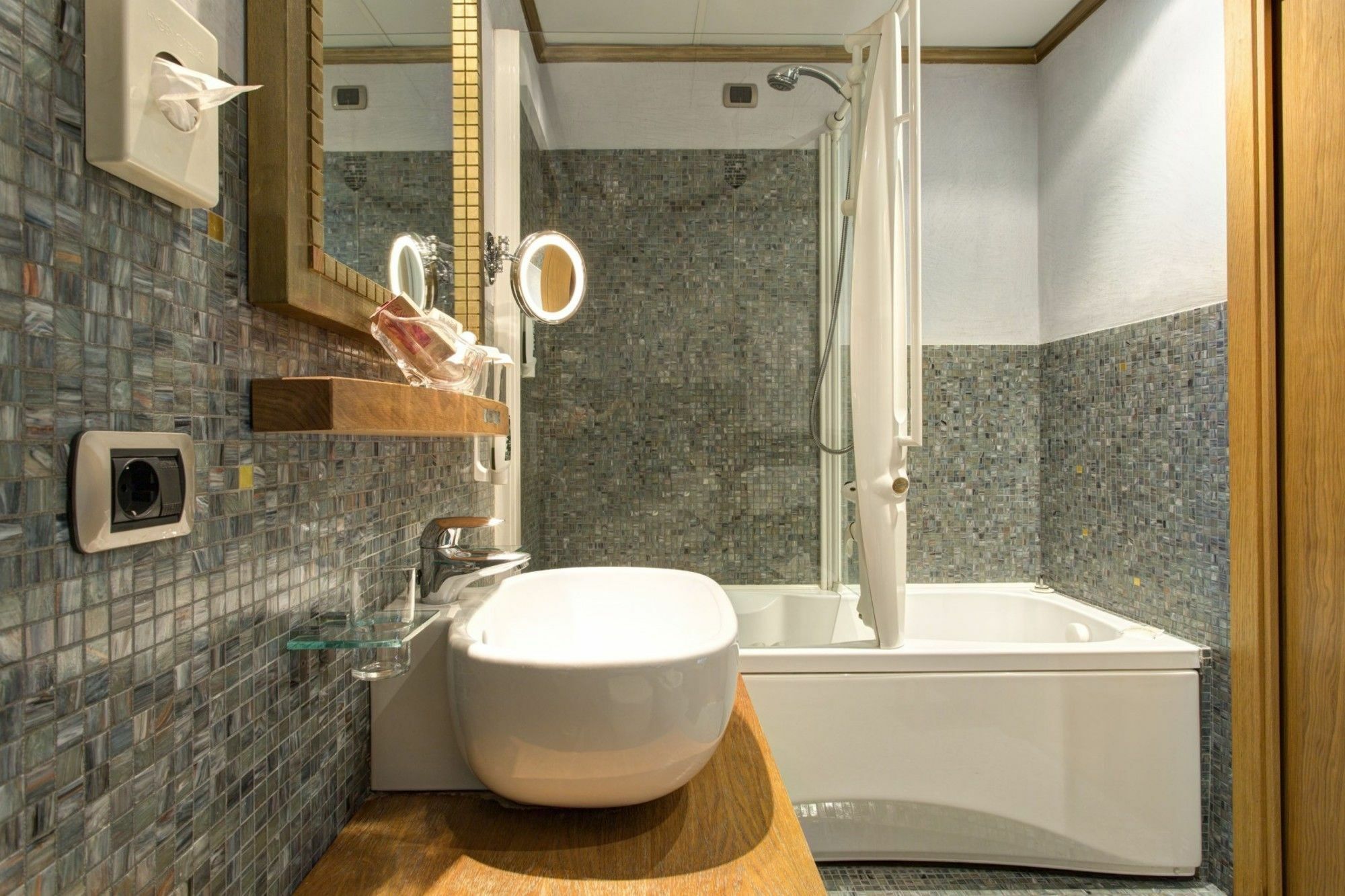 Junior Suite Casa Cavallino Verona Exterior foto